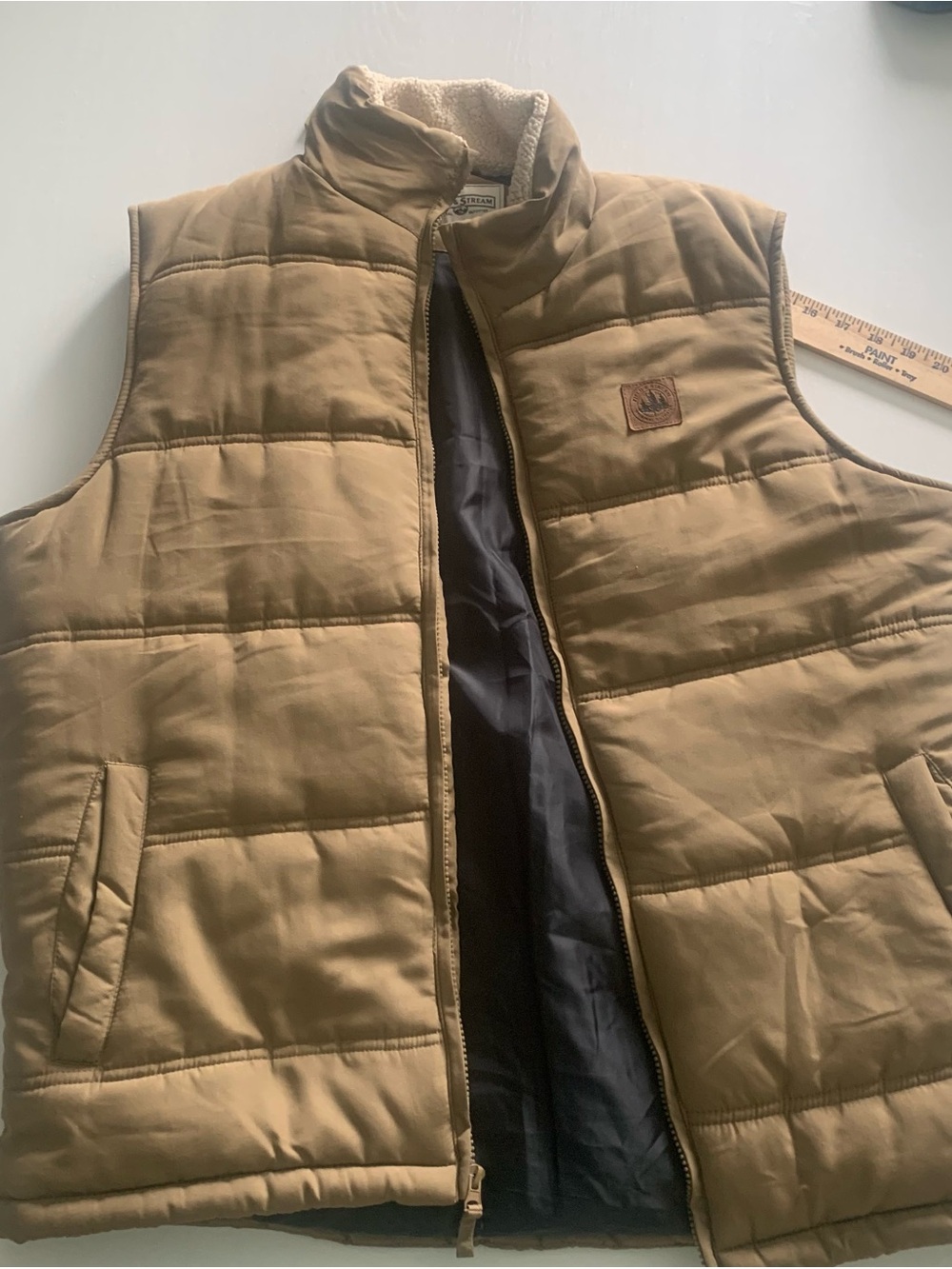 Field & Stream Quilted Puffer Vest Large
